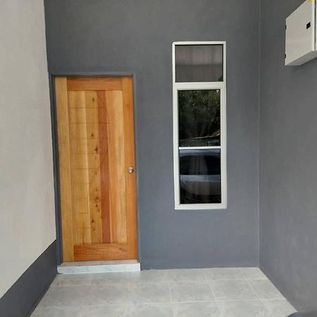 Roomstay Umi Kemasik Exterior foto